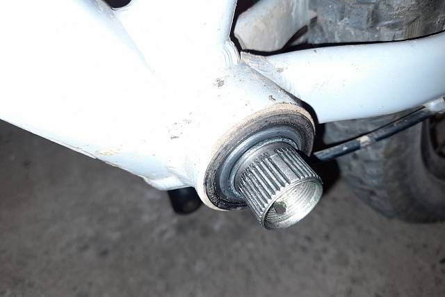 Výměna převodníku Shimano ze 30 na 34 zubů (Shimano MT611 30T, SLX SM-CRM75 34T)