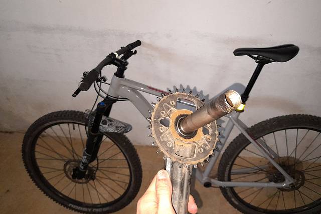 Výměna převodníku Shimano ze 30 na 34 zubů (Shimano MT611 30T, SLX SM-CRM75 34T)