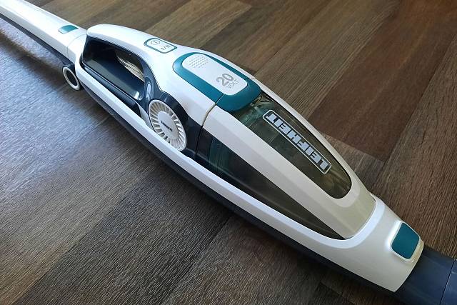 Recenze: Tyčový vysavač Regulus PowerVac 2v1 LEIFHEIT