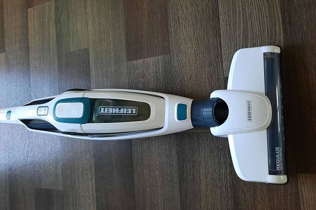 Recenze: Tyčový vysavač Regulus PowerVac 2v1 LEIFHEIT