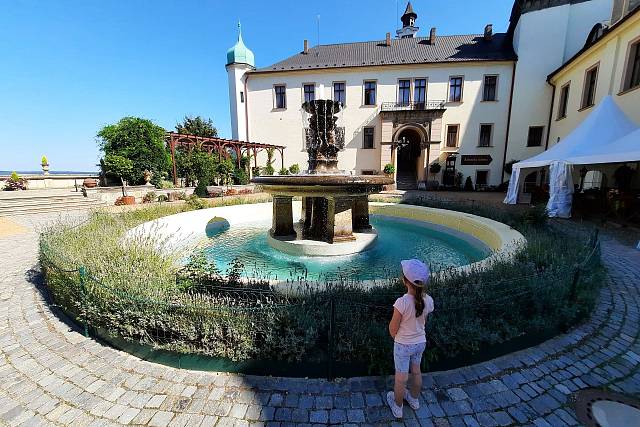 Výlet - Zbiroh (zámek a expozice požární ochrany)