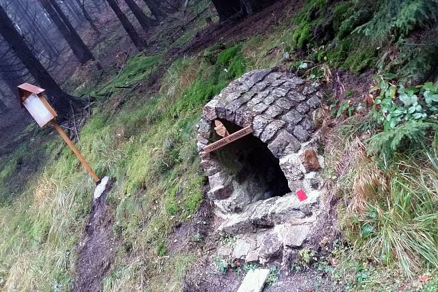 Vladařská studánka