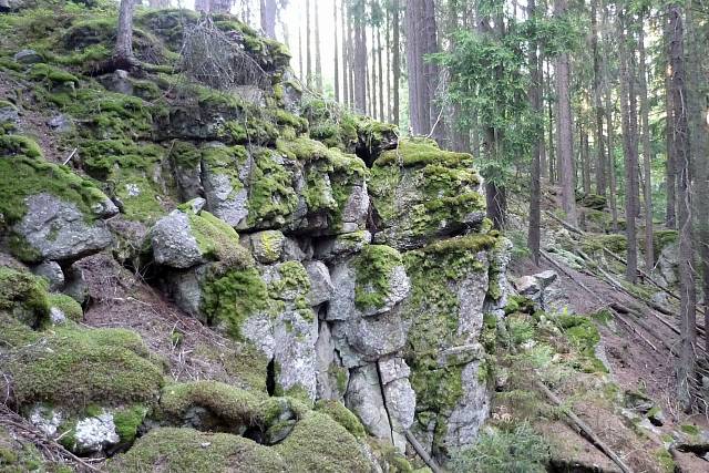 626 Skládaná skála