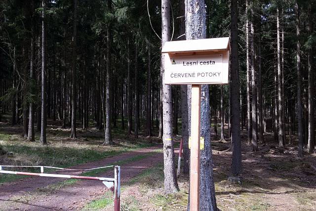 Cesta Červené potoky