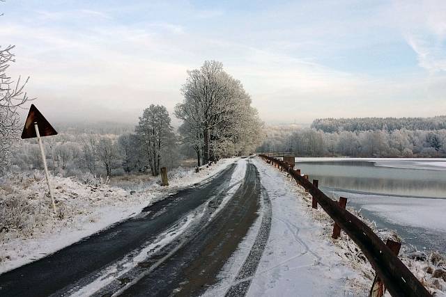 Dolejší Padrťský rybník