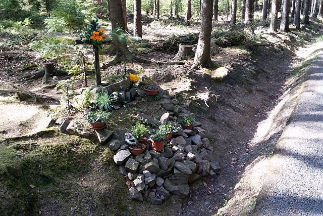 Pomník/Kříž Sv. Dobrotivá