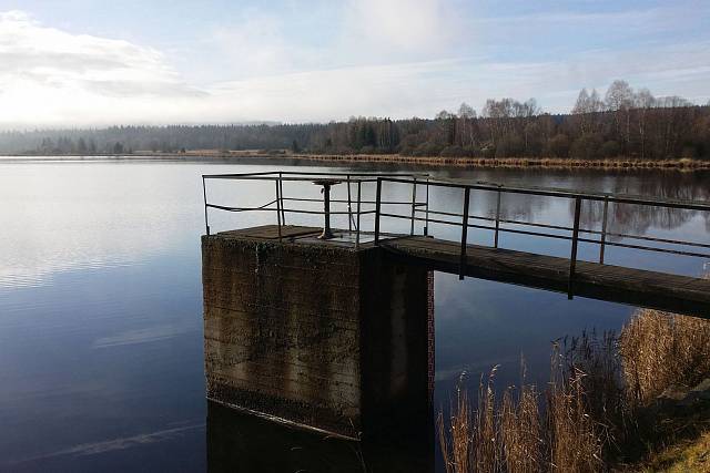 Dolejší Padrťský rybník