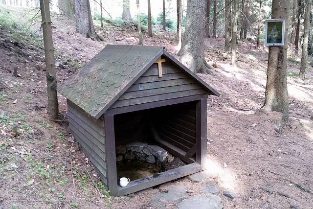 Studánka U Panny Lídy