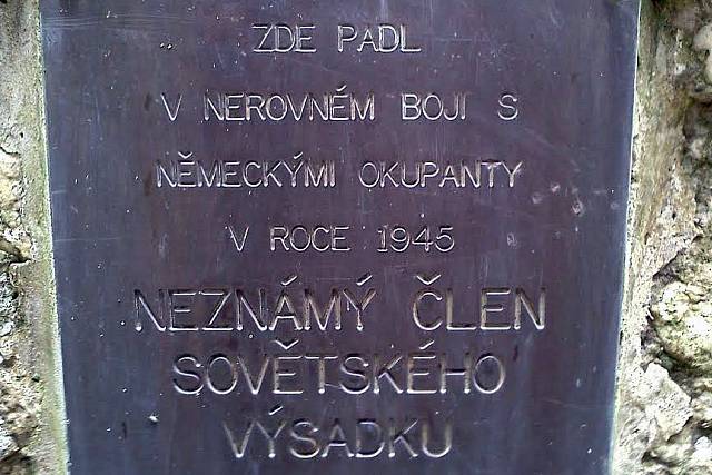 Pomník - člen sovětského výsadku