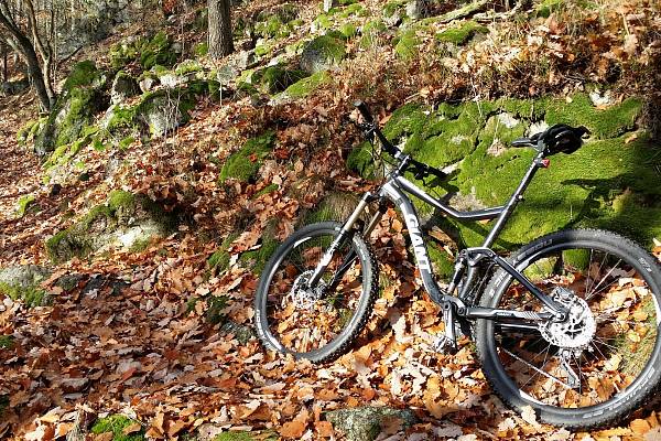 Recenze: Giant Trance