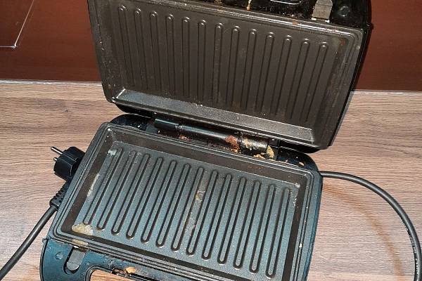 Recenze - Lidl Silvercrest Sendvičovač SSMW 750 D1